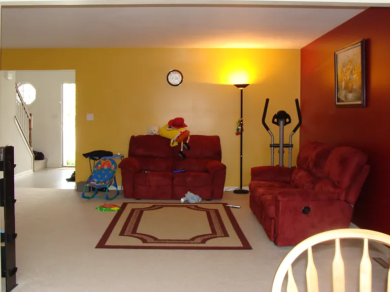 32 Keefer Way — Photo 17