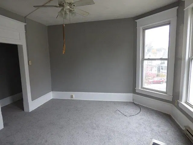 3 bed, 2000 sqft, $1,695 — Photo 3