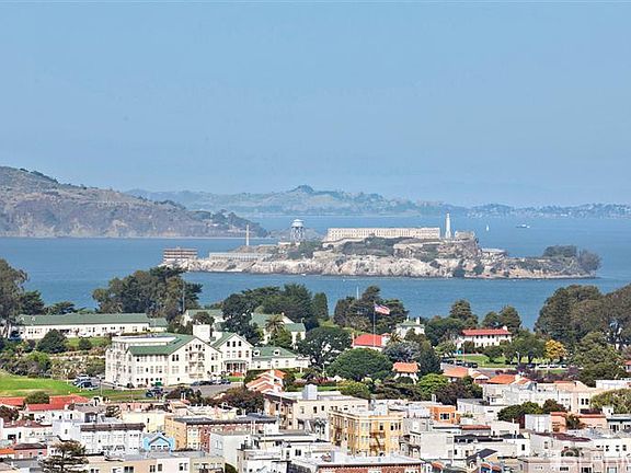 2nd image of 1958 Vallejo St APT 11