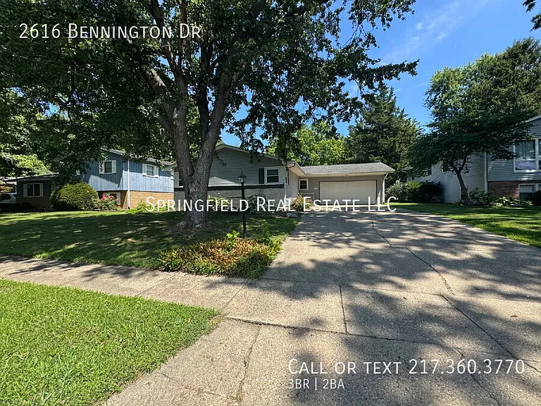 2616 Bennington Dr — Photo 2