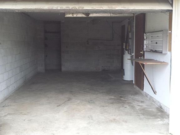 single car garage