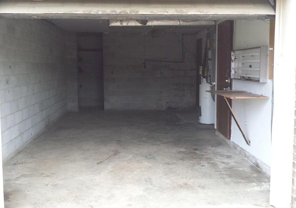single car garage