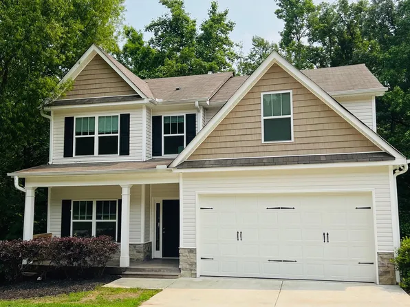 377 Fieldcrest Dr, Dallas, GA 30132