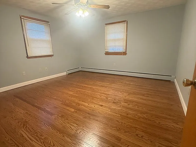 250 Oakland Ave — Photo 9