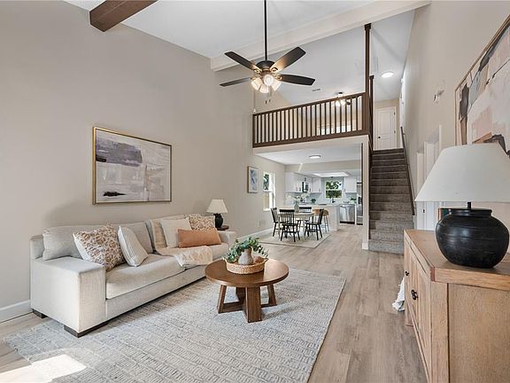 2nd image of 265 LAKE THOMAS DRIVE