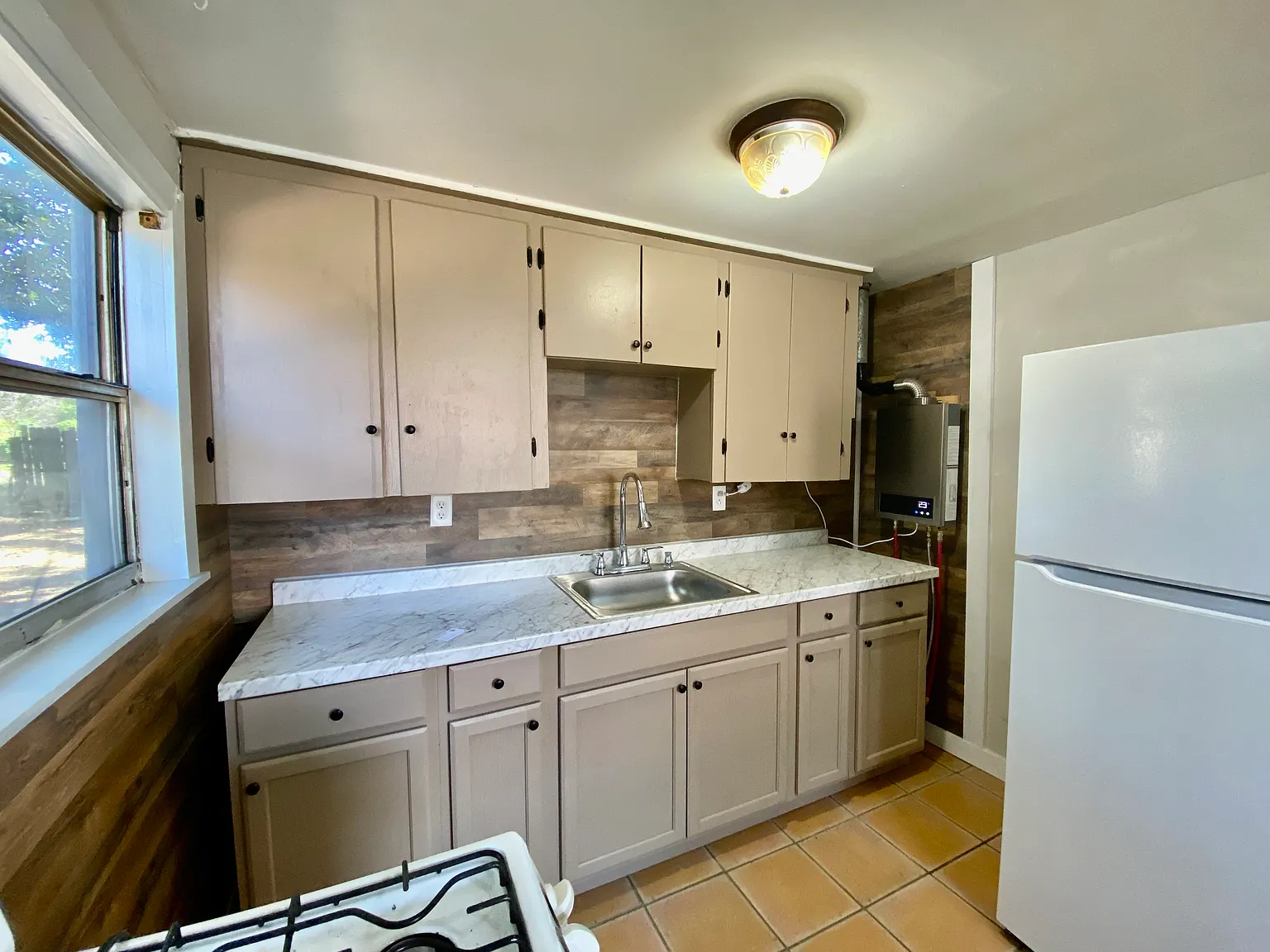 Updated Pensacola 1 BR — Photo 4