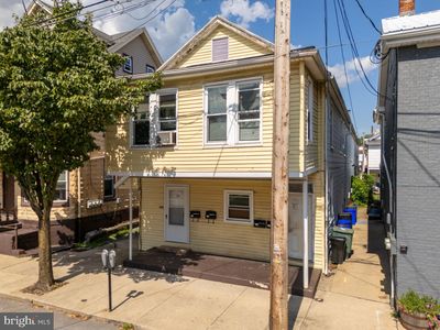 35-37 S Earl St, Shippensburg, PA, 17257