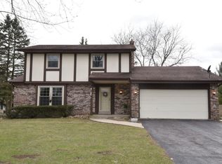 W226N8137 Rolling Hills Dr, Lisbon, WI 53089