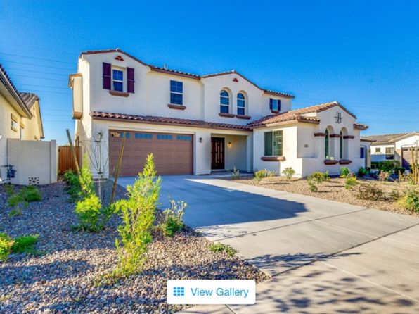 2597 E Aloe Pl