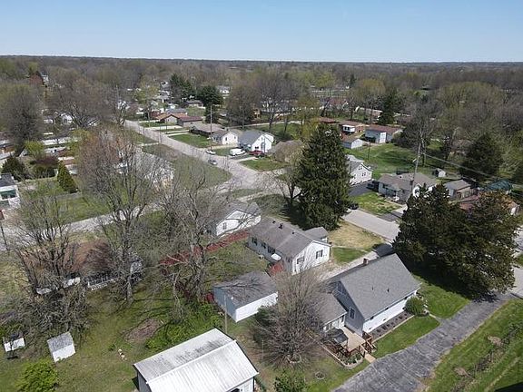 5th image of 1407 Kinsella Ave