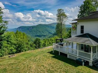 872 Old Place Bluff Dr, Hendersonville, NC 28792