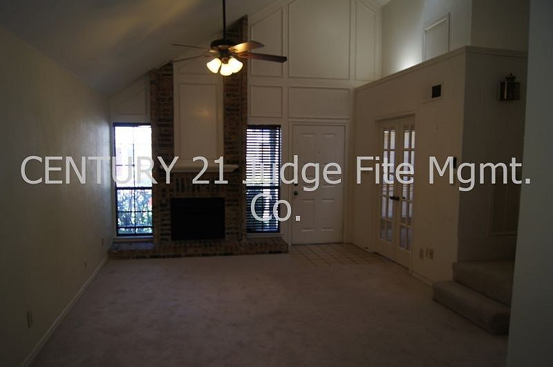 2nd image of 3010 Adolph St