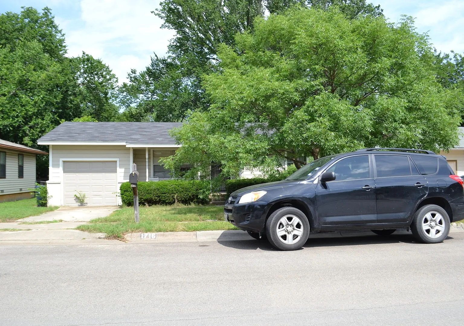 1716 Redwood Pl. — Photo 1