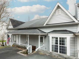 1017 Towne Ln, Charlottesville, VA 22901