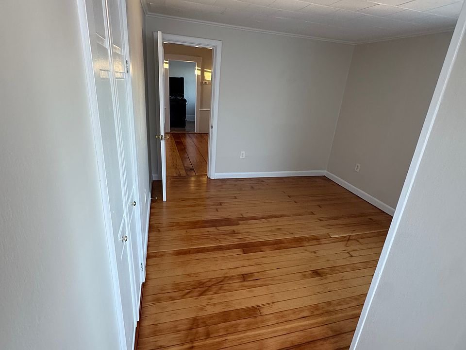 Comfortable bedroom with closet space and deck access!