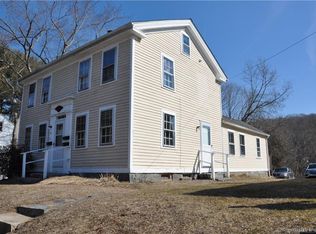 57 Main St, Deep River, CT 06417