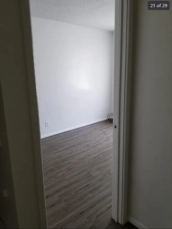2 bed, 1400 sqft, $1,300 — Photo 3