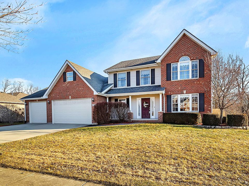 1st image of 21363 S Wooded Cove Dr