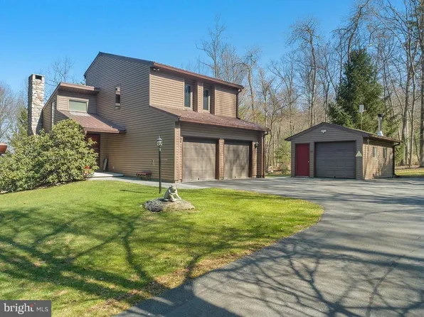 684 Green Ridge Rd, Orrtanna, PA 17353