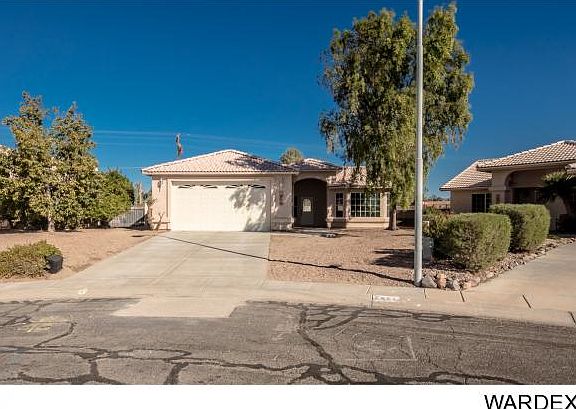 2nd image of 1965 E Leisure Ln