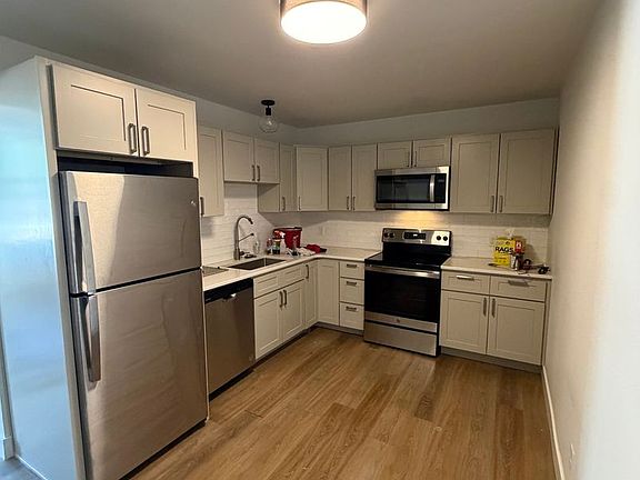4th image of 14 N 29th St APT 1