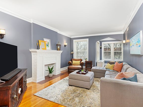 4th image of 312 Wisconsin Ave APT 3N