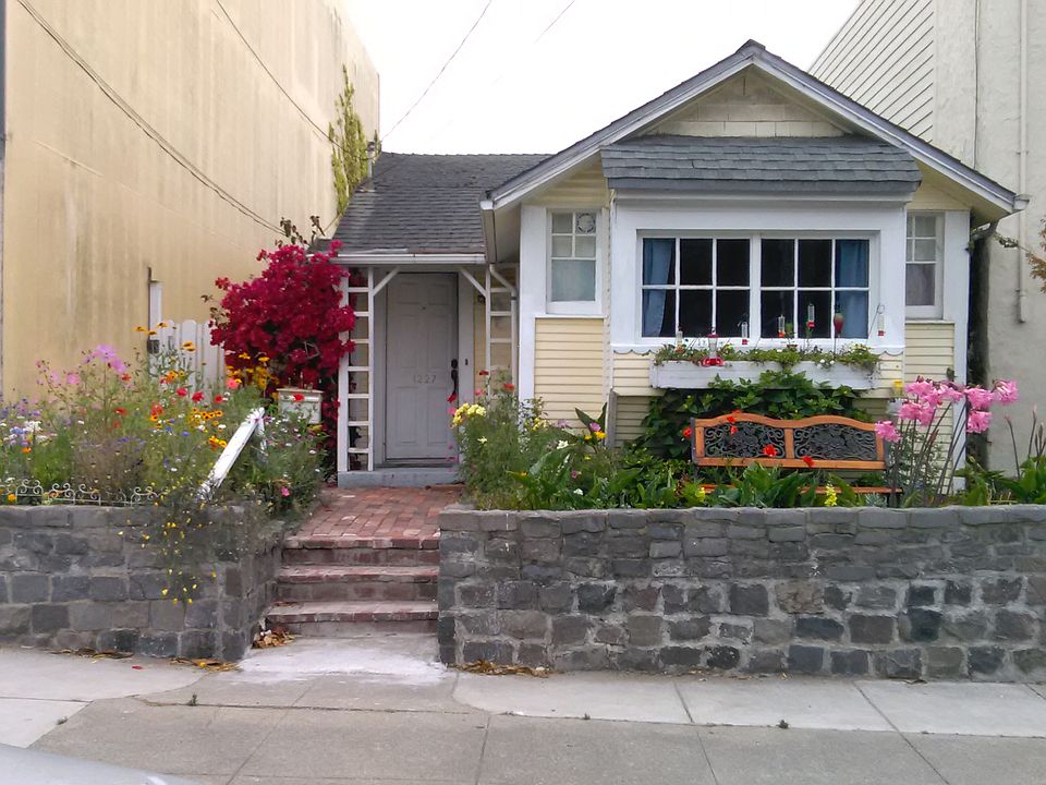 1st image of 1227 24th Ave