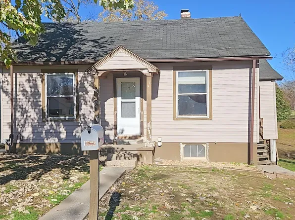 203 George St, Anna, IL 62906