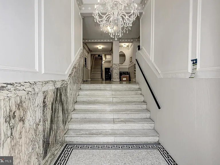 1833 S St NW #B1 — Photo 19
