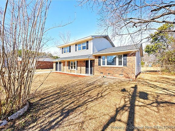3rd image of 5629 Carson Dr