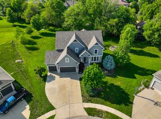 15500 Canterbury St, Overland Park, KS 66224