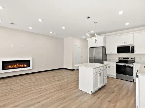 Manor Heights Townhome