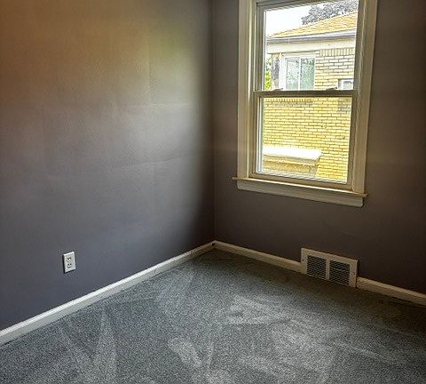 5th image of 1931 Ewald Cir