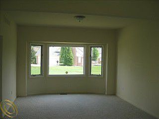 2nd image of 7421 Woodbriar Ln