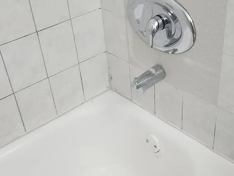 405 Ali Baba Ave — Photo 2