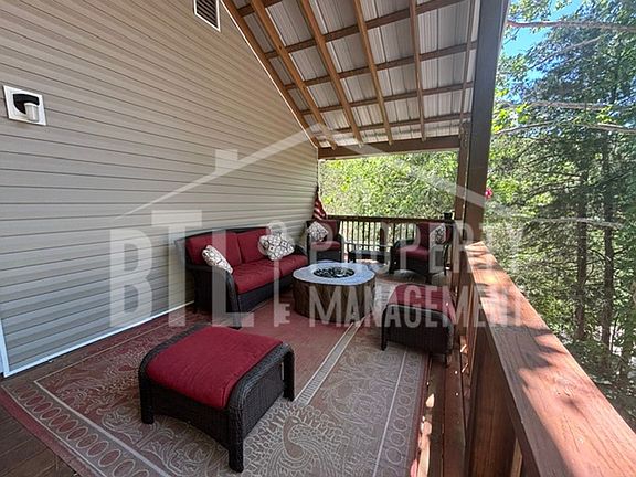 3rd image of 513 Lakewood Rd