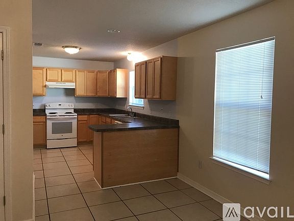3rd image of 2411 Gulf Ave #B