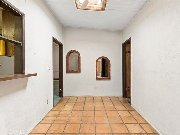 5th image of 3837 Gates Pl