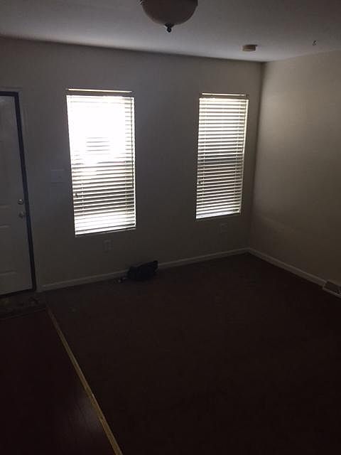 1st image of 820 Kirkwood St