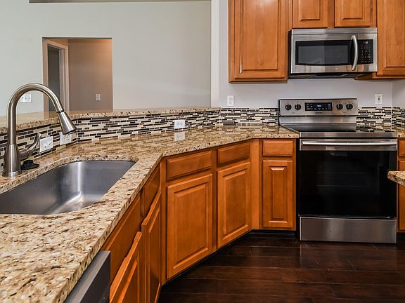5th image of 12357 Sweetfern Ln