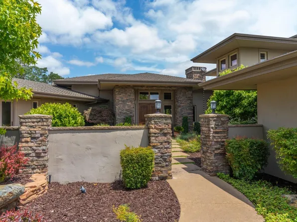 1297 Knolls Dr, Copperopolis, CA 95228