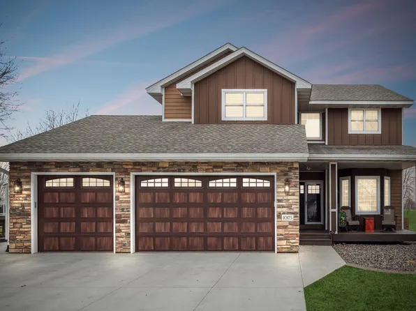 10175 Karston Ct NE, Albertville, MN 55301