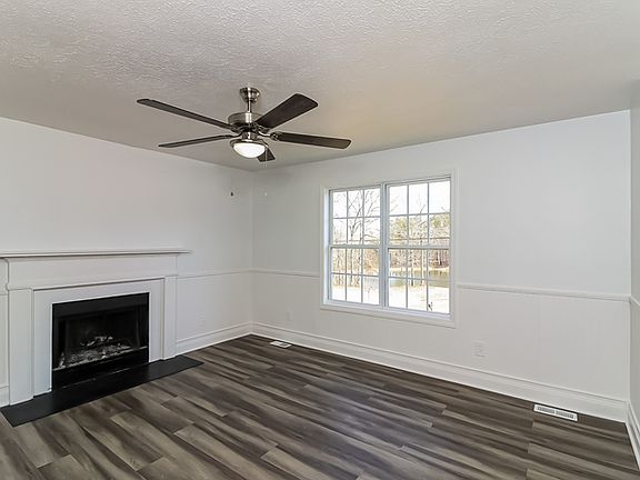 4th image of 980 Hitchcock Rd