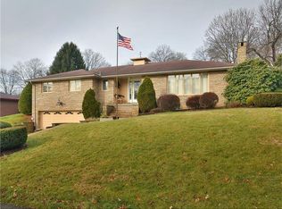 1450 Laurel Dr, Pittsburgh, PA 15235