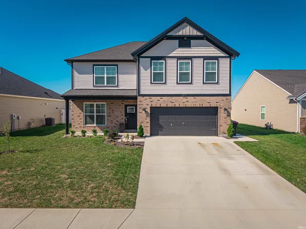 3077 Dowgate Dr, Newburgh, IN 47630