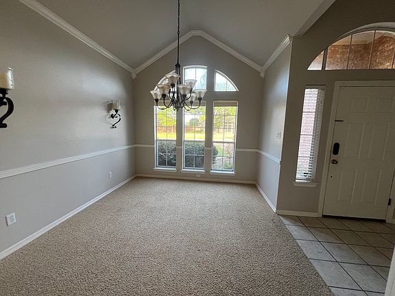 5th image of 7113 Holden Dr