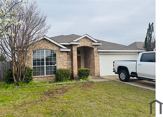 1st image of 1120 Parkwood Trl