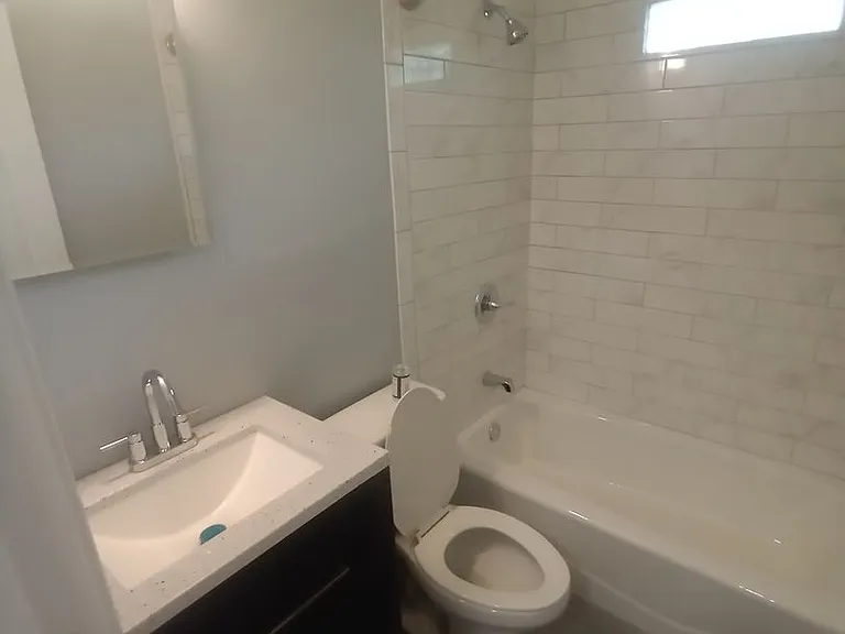 223 Woodview Ave — Photo 16