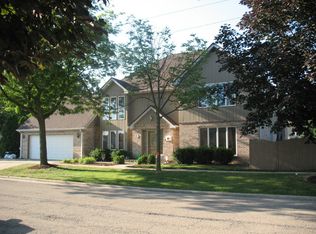 4500 Arthur Ave, Brookfield, IL 60513