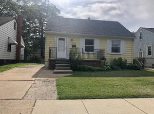 4132 Syracuse St, Dearborn Heights, MI 48125